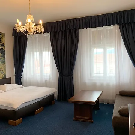 Ruzek 3* Hranice (Olomouc)