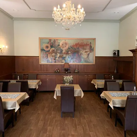 Ruzek 3* Hranice (Olomouc)